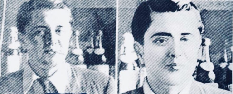 Enver Hoxha me cigare e1545657924966