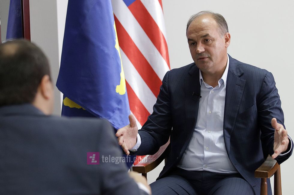 Enver Hoxhaj interviste foto Ridvan Slivova 18