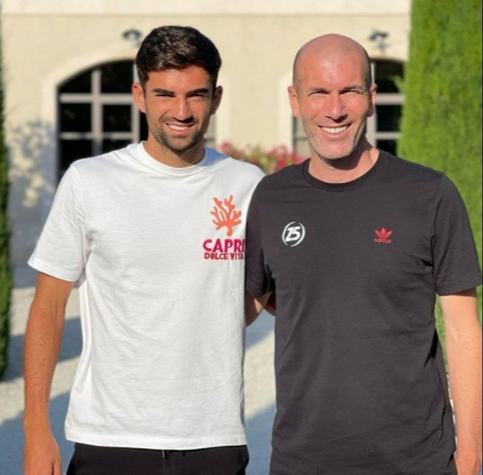 Enzo është djali i legjendës së Real Madridit dhe Francës, Zinedine