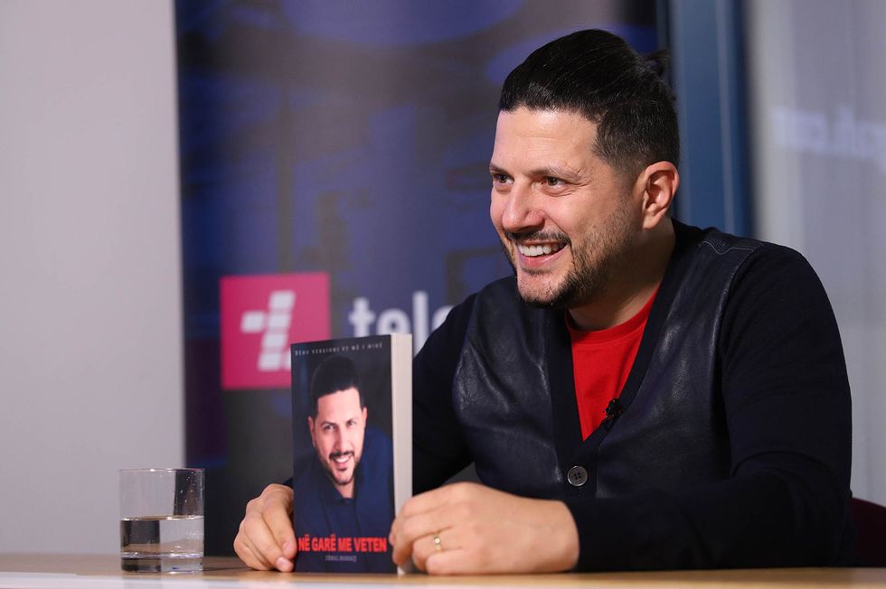 Ermal Mamaqi interviste foto Ridvan Slivova 2