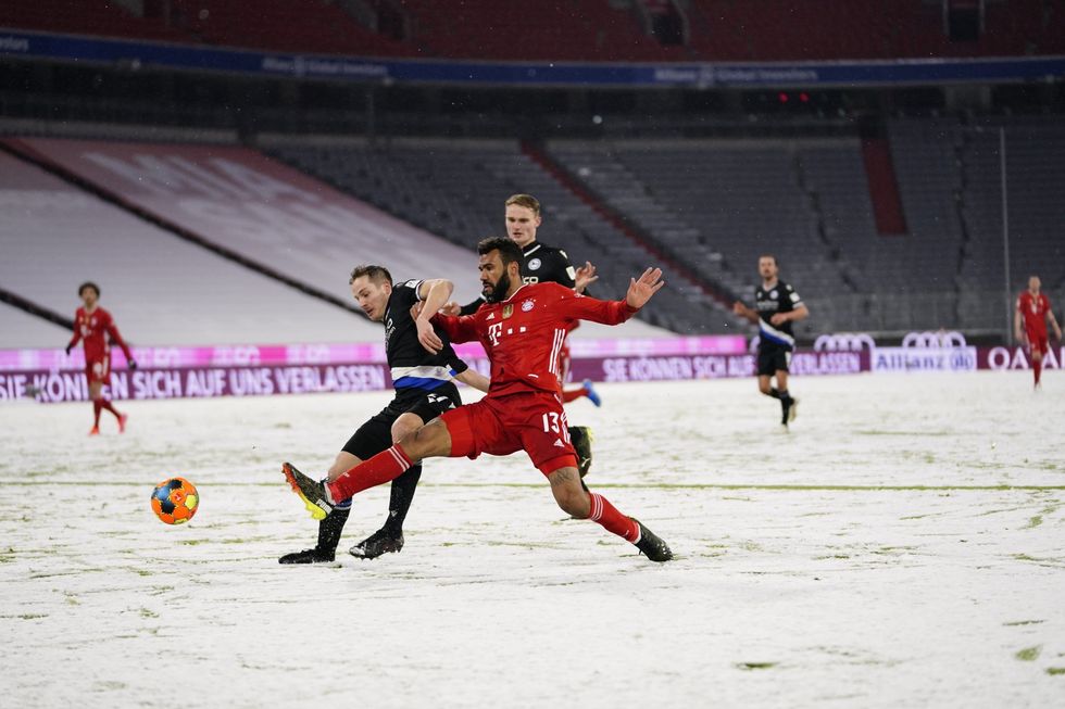 EuSvlUbXAAATSg4 scaled