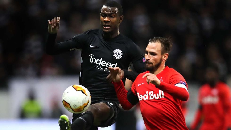 evan ndicka andreas ulmer eintracht frankfurt salzburg europa league 2020 3dl7lezcvtb11adflaow