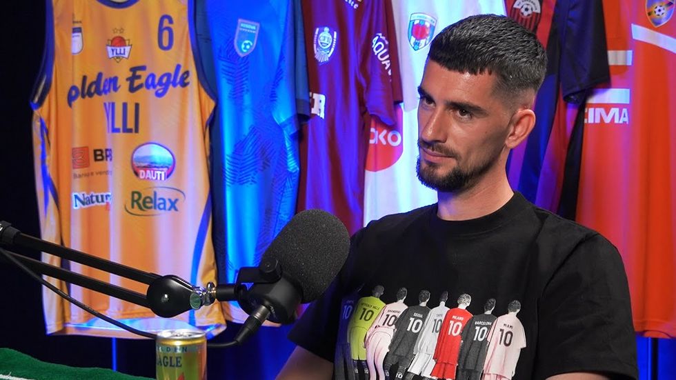 #44: Arena e Yjeve – Meriton Korenica – Nga “CR7 i Rahovecit” te transferimi në Cluj