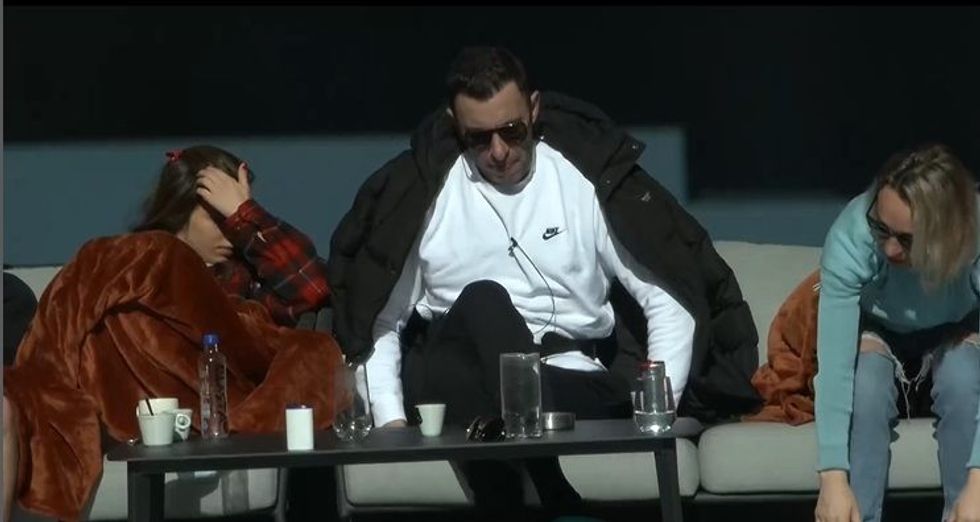 ezan1 e1675355352114