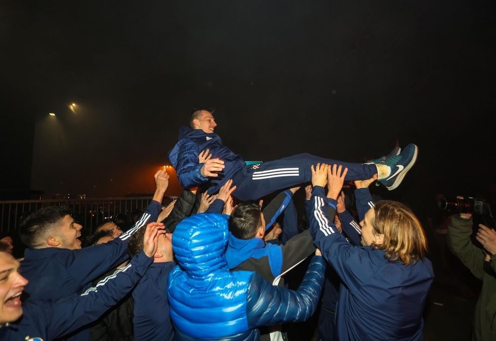 f093f112 ebfd 4cc2 9985 4f5cd361e96e