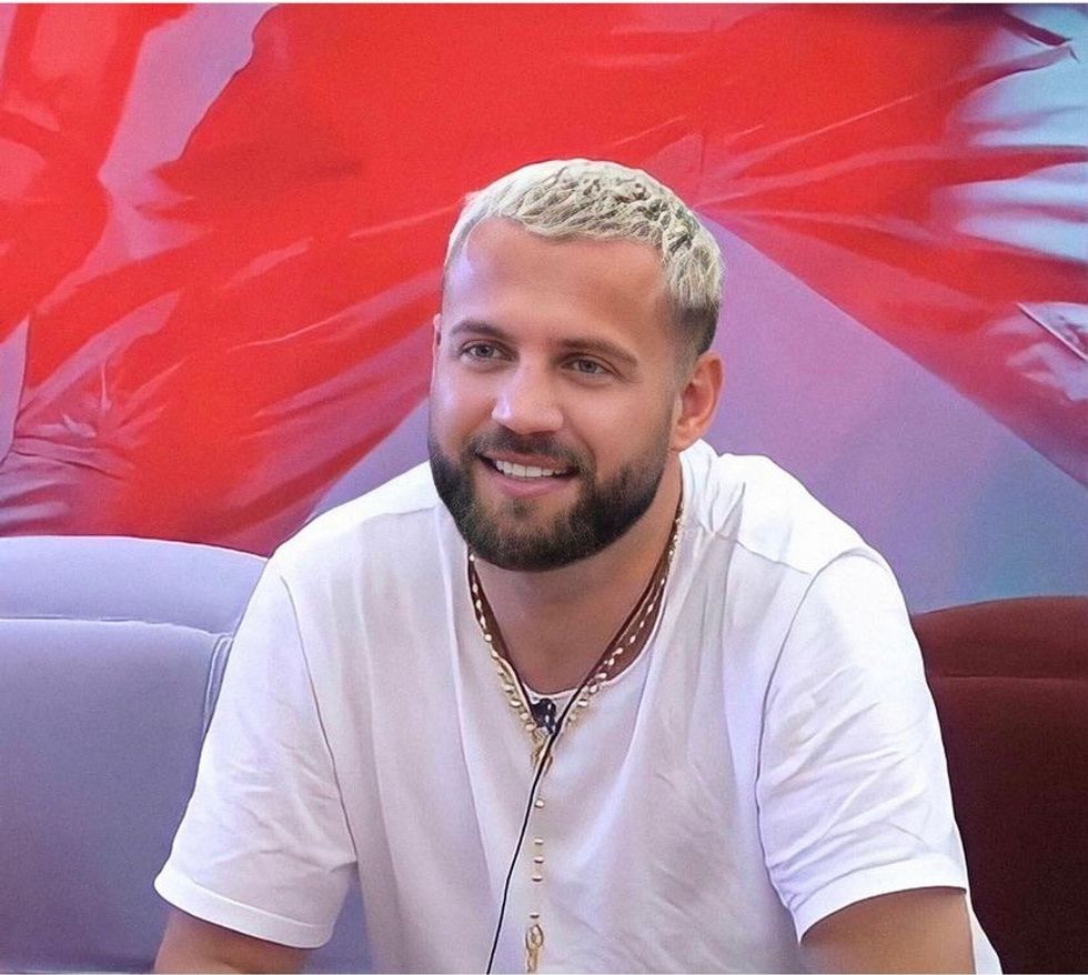 F0F90456 87C2 4718 B49D FE259FE5E8A3