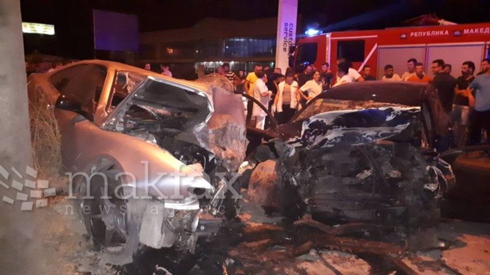 F17B1D92 5A7C 4DE4 87DC DC57EF755871