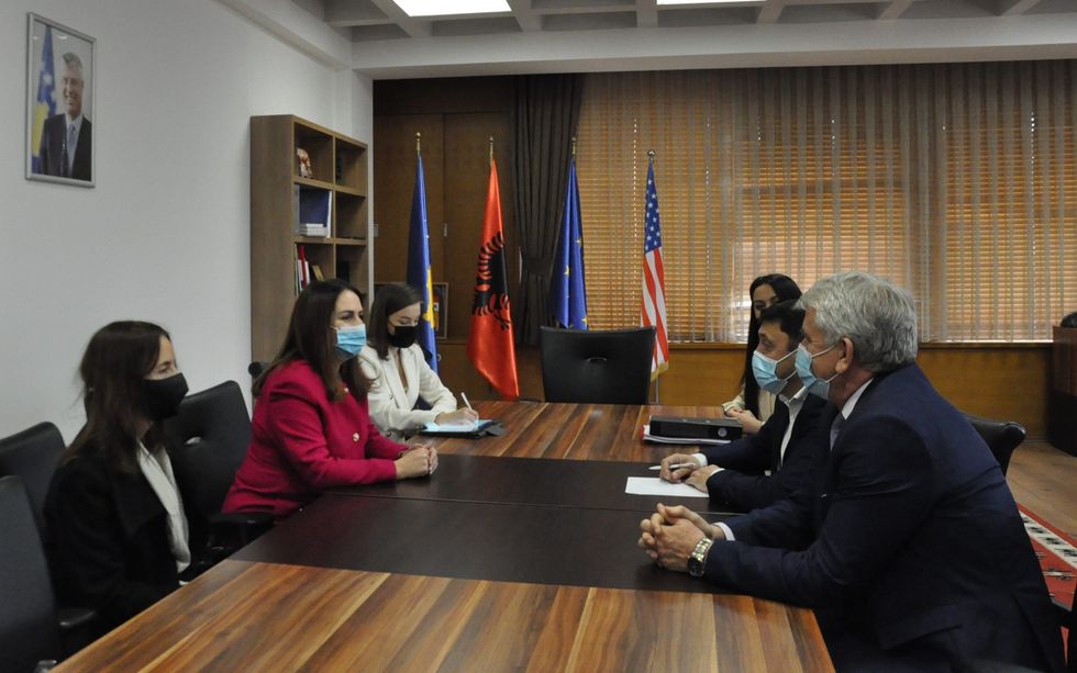 f2 pranim dorezimi scaled