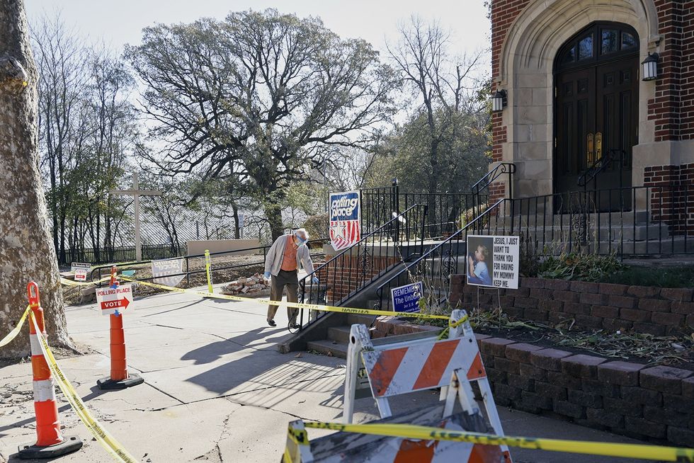 f61e9ba4 5e28 49ff b263 f89d8ea5d18c