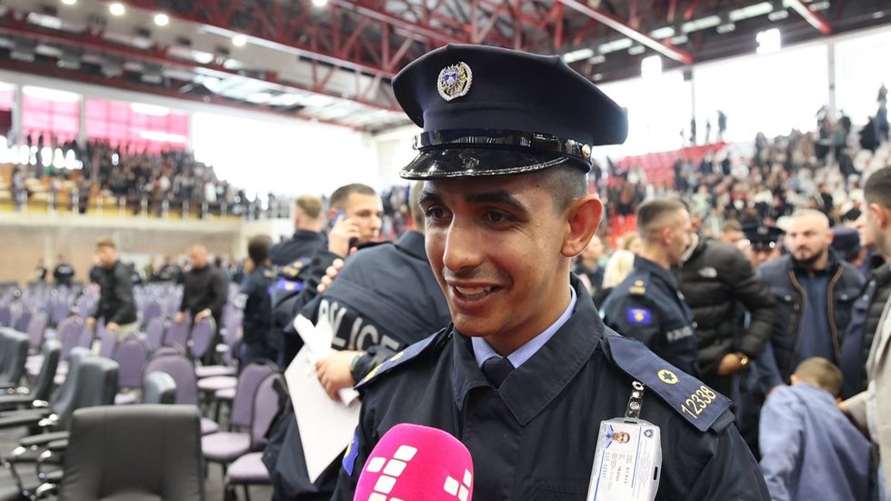 f66a8cc3 f029 425b 868c 37f96c0f4b46