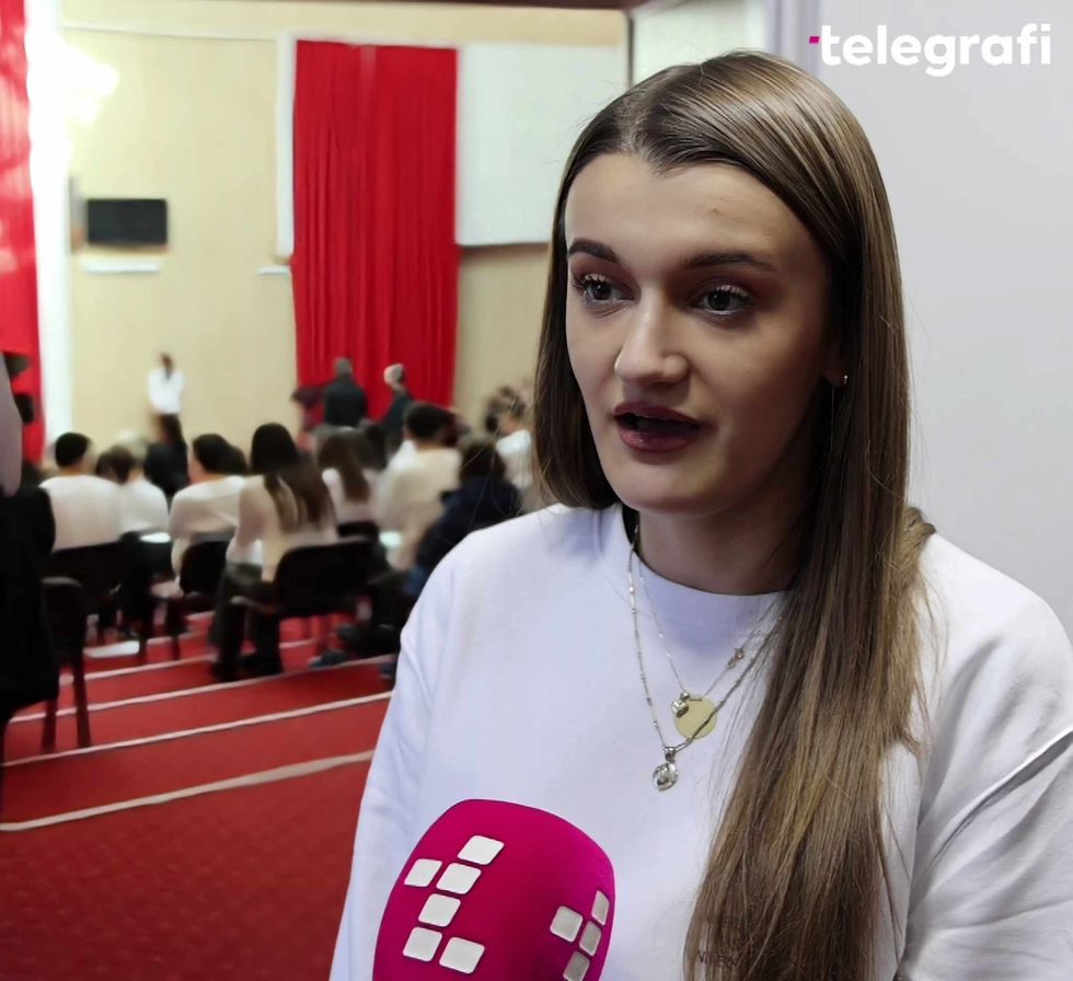 f7533e07 e376 4bb5 ab91 046daaa337e6