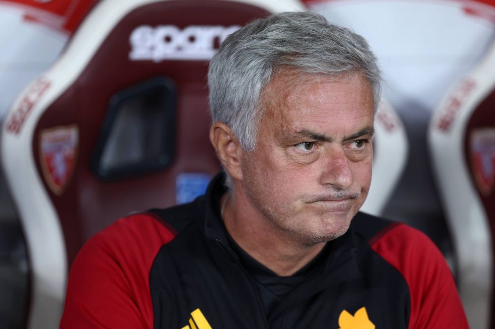 F7I9ZOkXEAAv2nh scaled