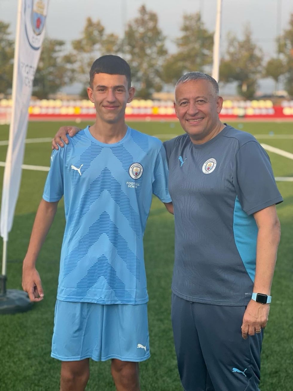 f825adca e7a4 4d77 86db 899966f05a99