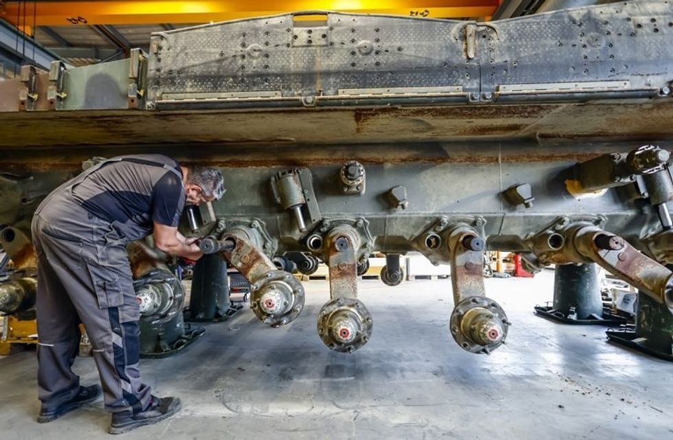 f88e1725 4b59 4d71 a6ac ec0b1adb9291