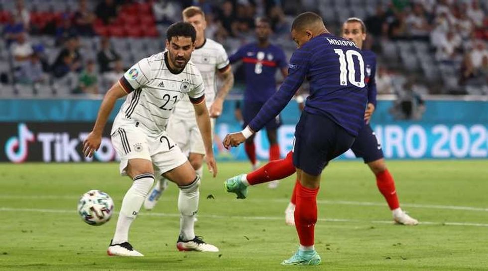 f8cd775c5e122674d5a1145c7e8ba4ddo2