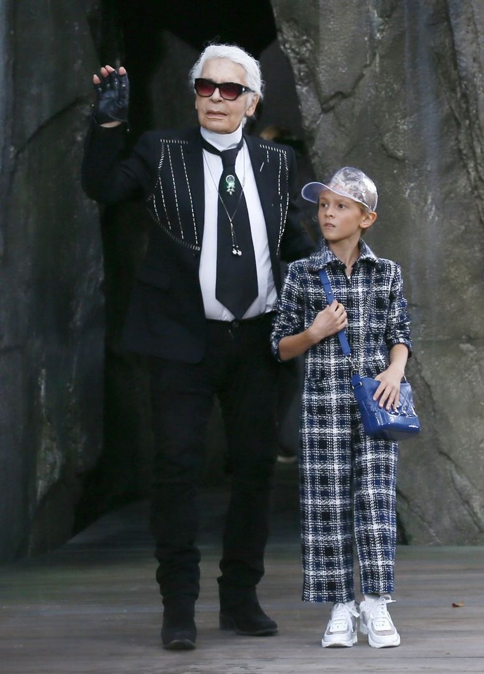 f95007022e2045a388717cf1cbe73283