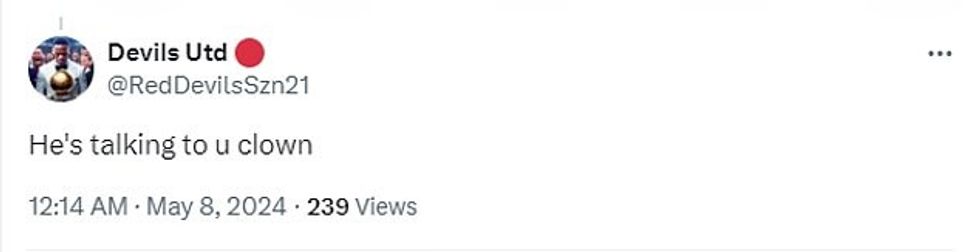 Fansat pretendojnë se video ishte një goditje në Ten Hag, me një të shkruar: 'Bro është ende duke gjuajtur'