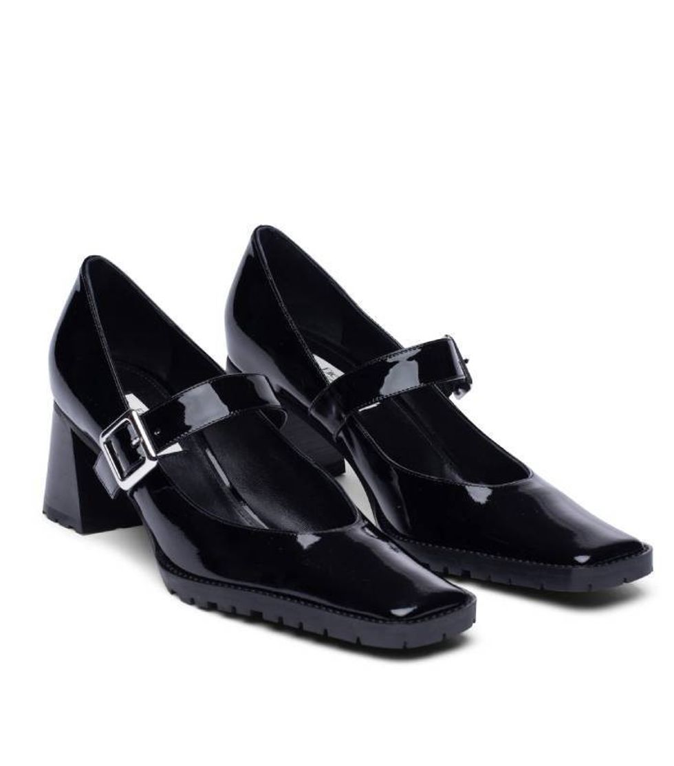 fashion editor wish list 2022 295970 1638734120862 product.c