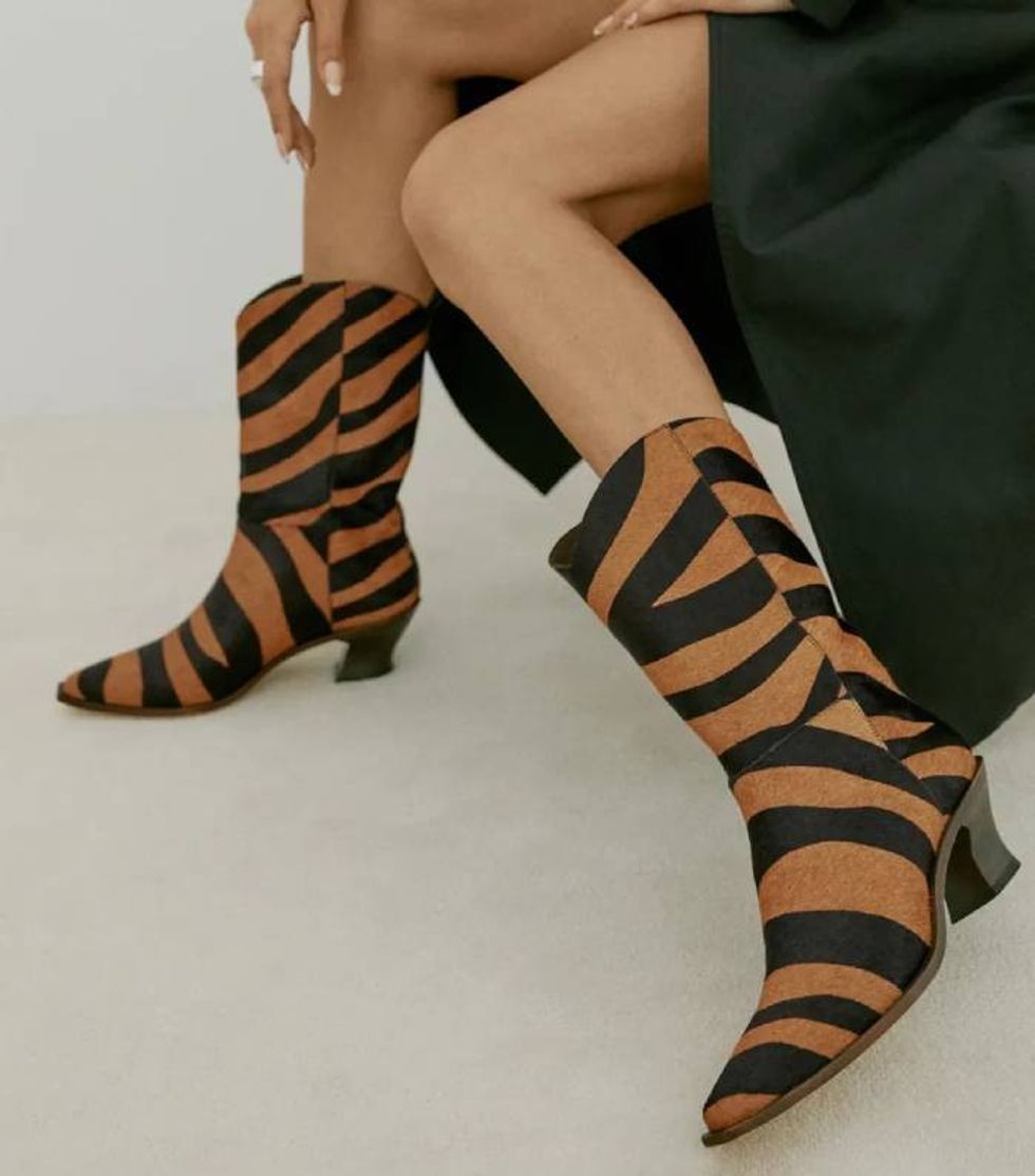 fashion editor wish list 2022 295970 1638792073704 product.c