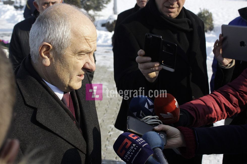 Fatmir Sejdiu - LDK - homazhe 10 vjetori i vdekjes - Ibrahim Rugoves - foto ridvan slivova (1)