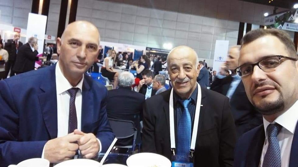 FB IMG 1523969401432