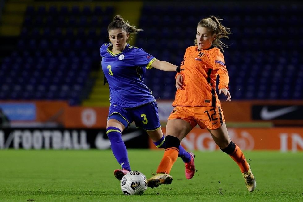 fbb8faa0 99d0 4e48 963c e659198c2559