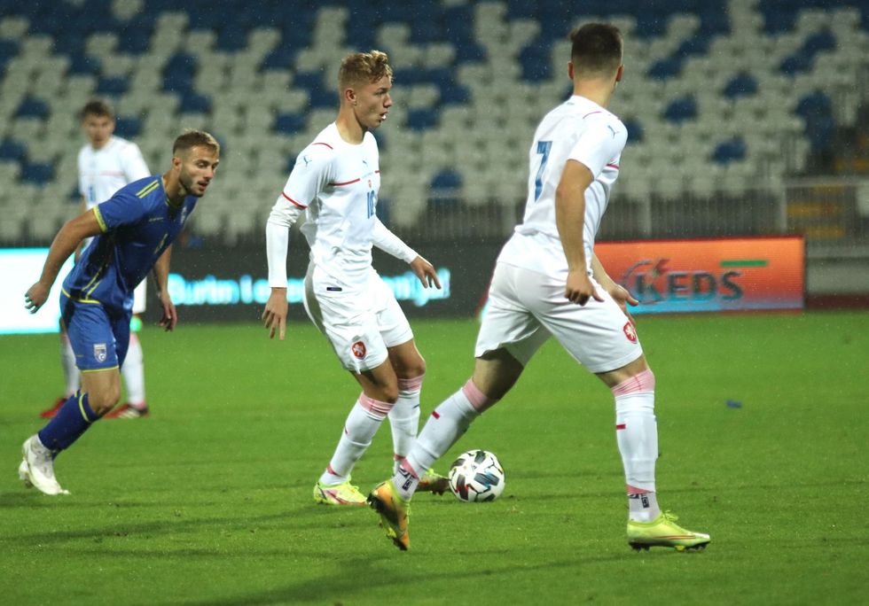 FBHcTZuWEAgMNlQ scaled