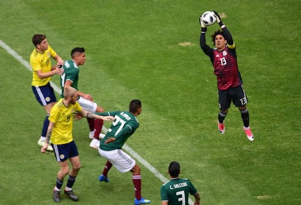 FBL FRIENDLY MEX SCO 1