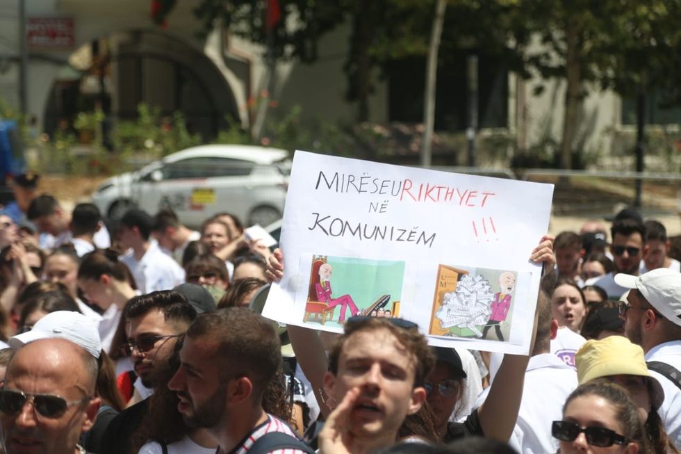 fca7ea60 7b66 40b1 8c26 da632ab28adc