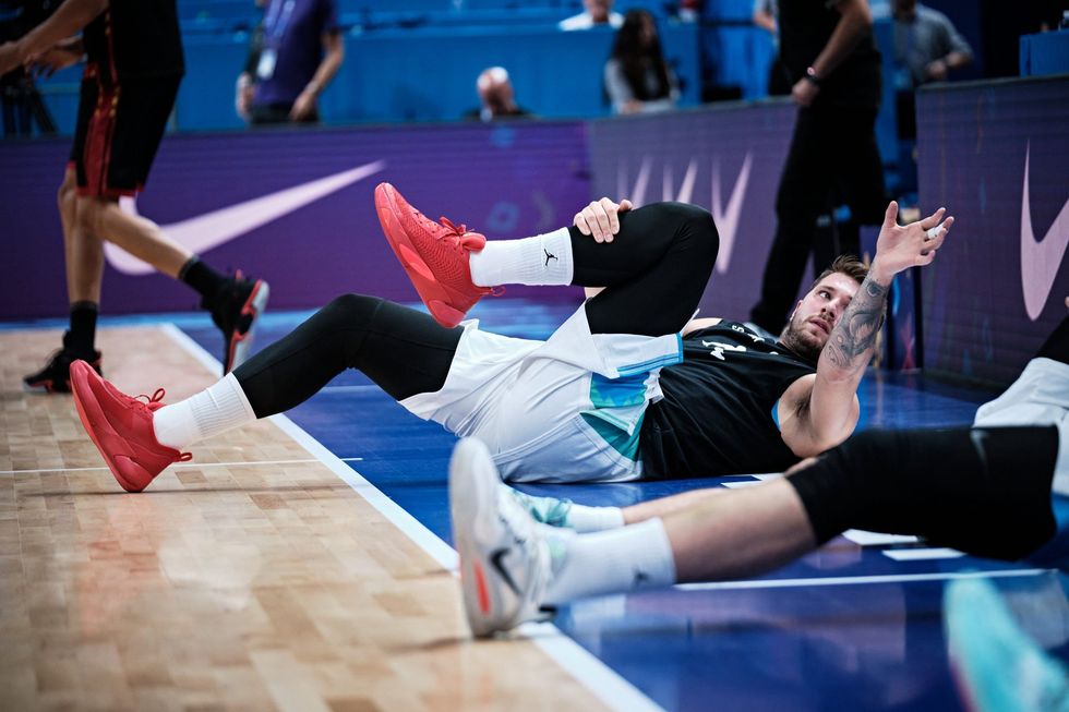 FcS5zsYWQAIRVLL scaled