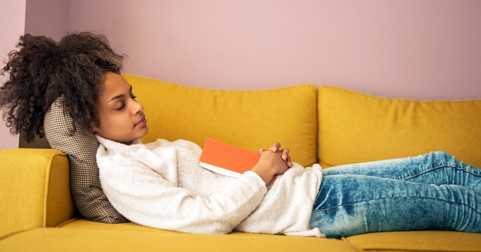 Female Nap Couch facebook