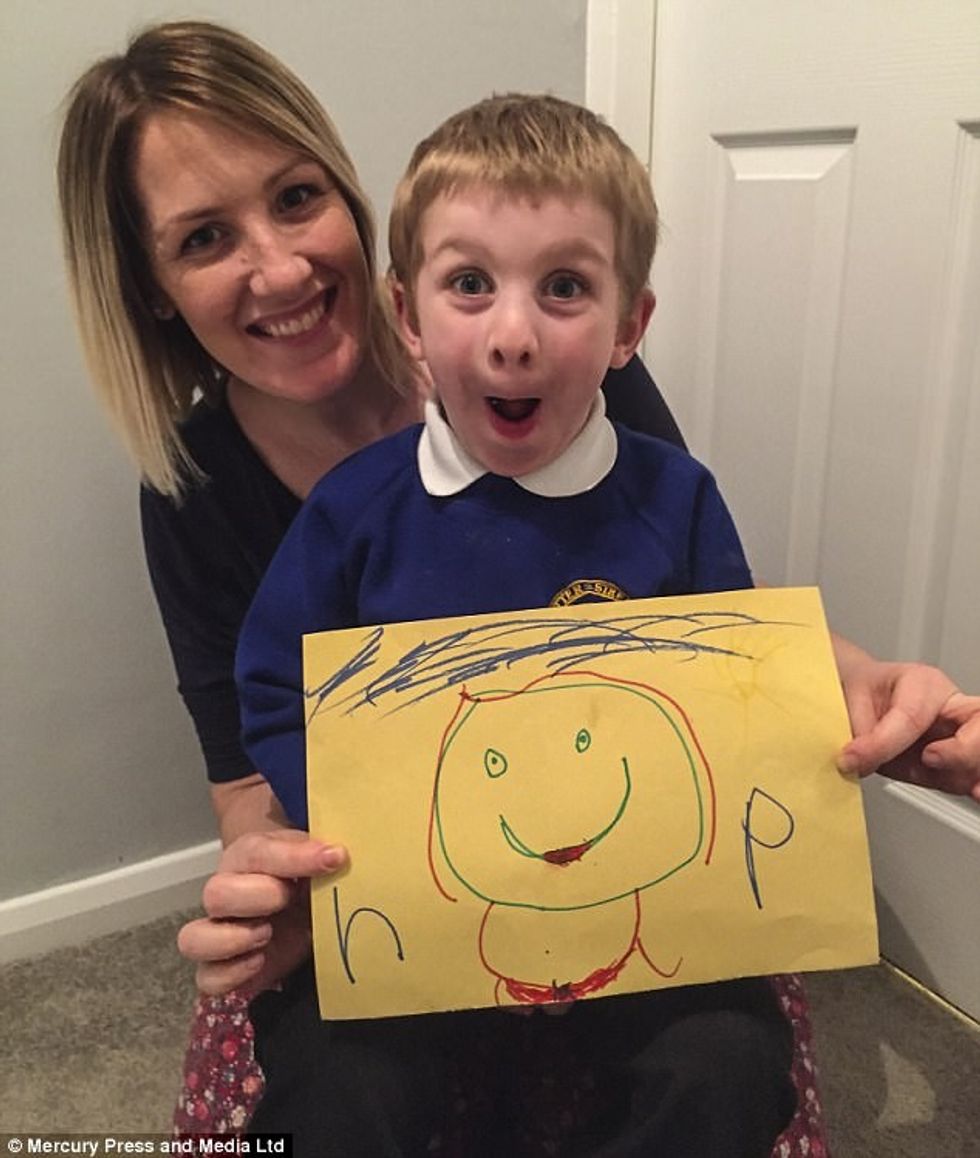 Fëmija i sinqertë zbuloi përmes vizatimit me shume se qe duhet foto 2