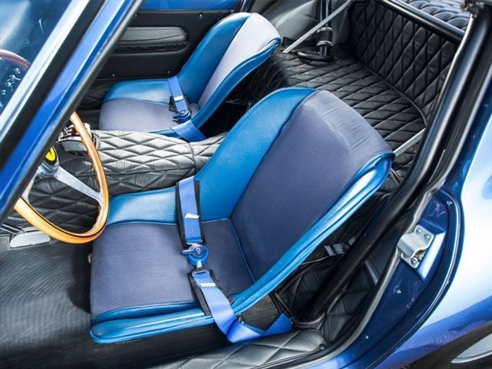 ferrari-i-prodhuar-me-1962-pritet-te-shitet-ne-ankand-per-56-milione-dollare-foto-6