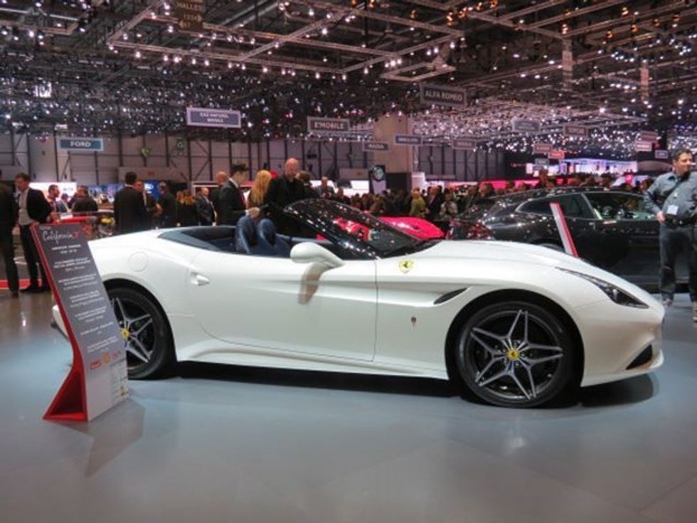 Ferrari konsideron rikthimin e California T foto 4