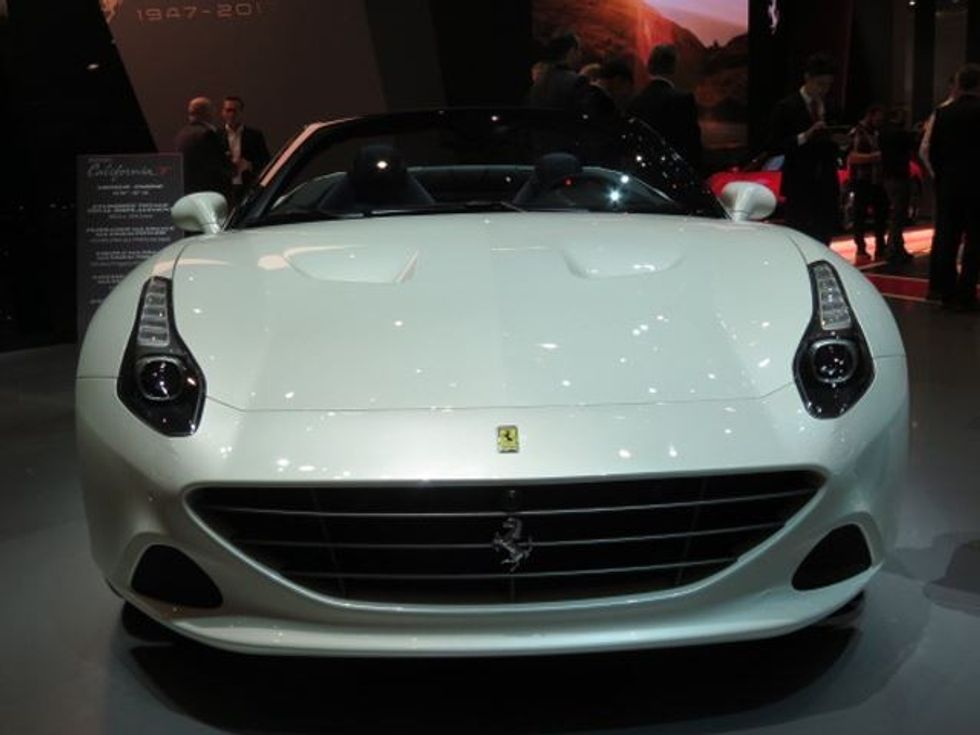 Ferrari konsideron rikthimin e California T foto 5