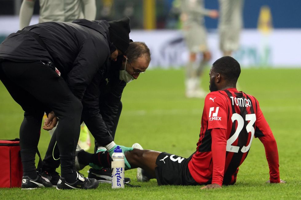 Fikayo Tomori injured