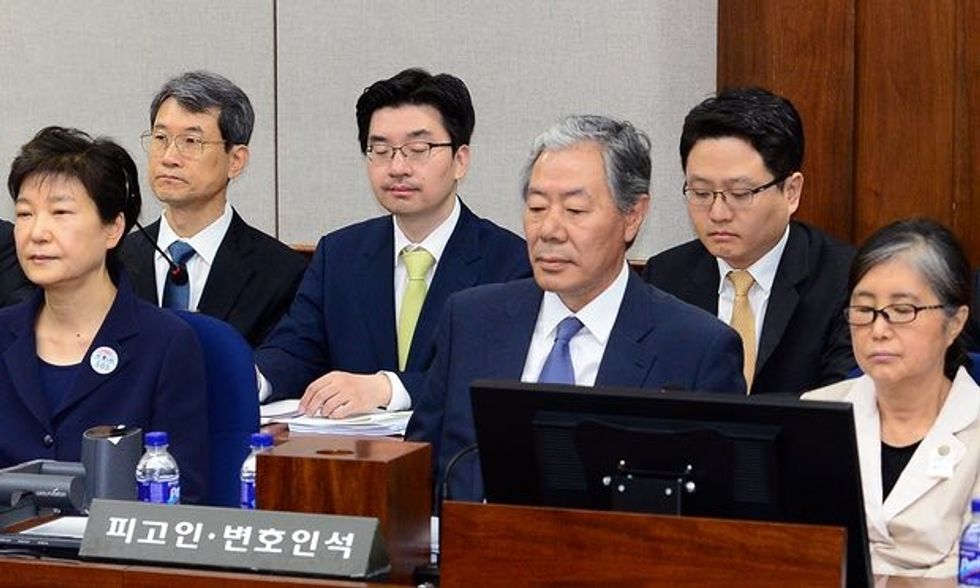 Fillon gjykimi për ish presidenten e Koresë së Jugut qe dyshohet per korrupsion foto 2