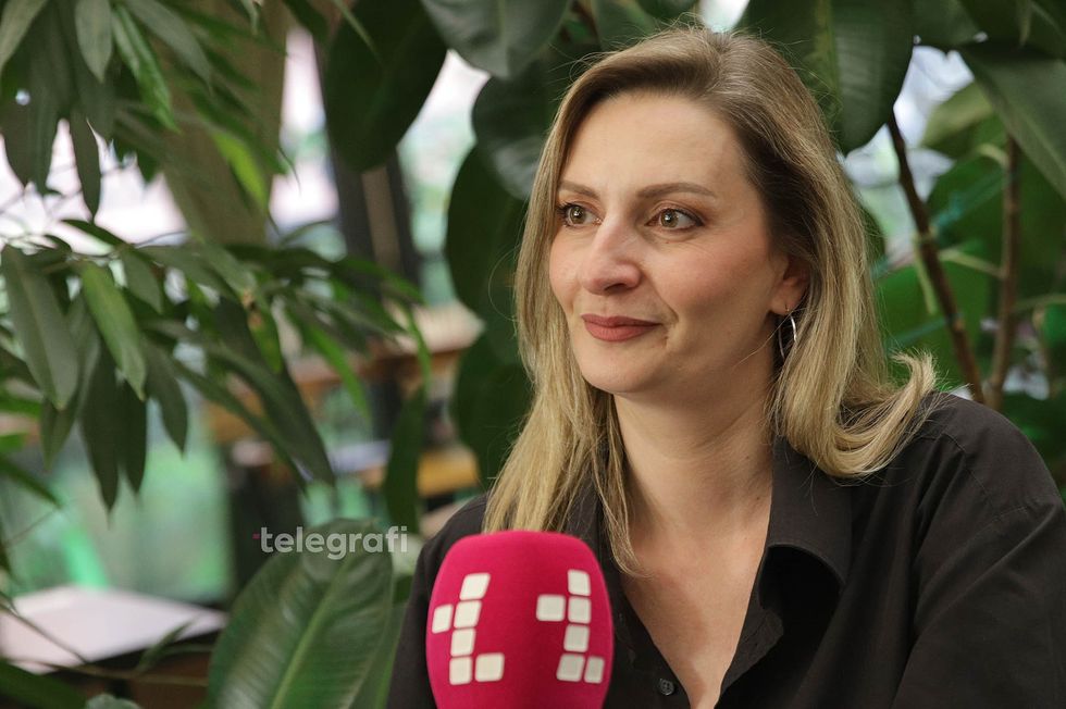 Fitore Gjonbalaj interviste foto Ridvan Slivova 2