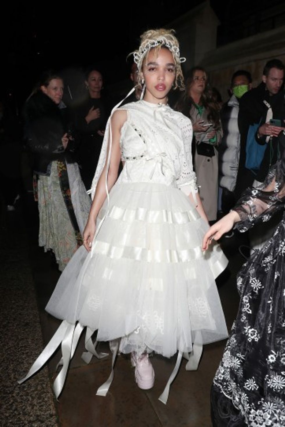 fka twigs london fashion week 2022