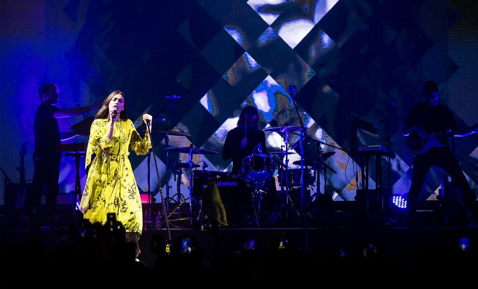 flashentertainment 28150793 167438857236396 567237009387552768 n