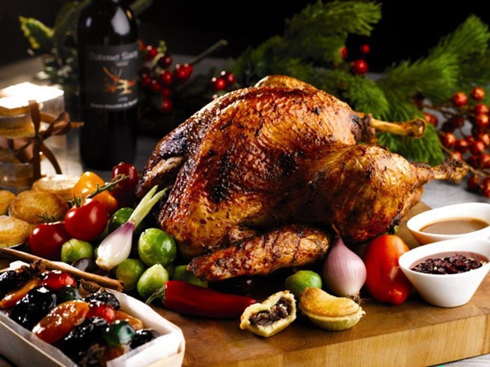 FNK Roast Turkey Breast with Gravy H s