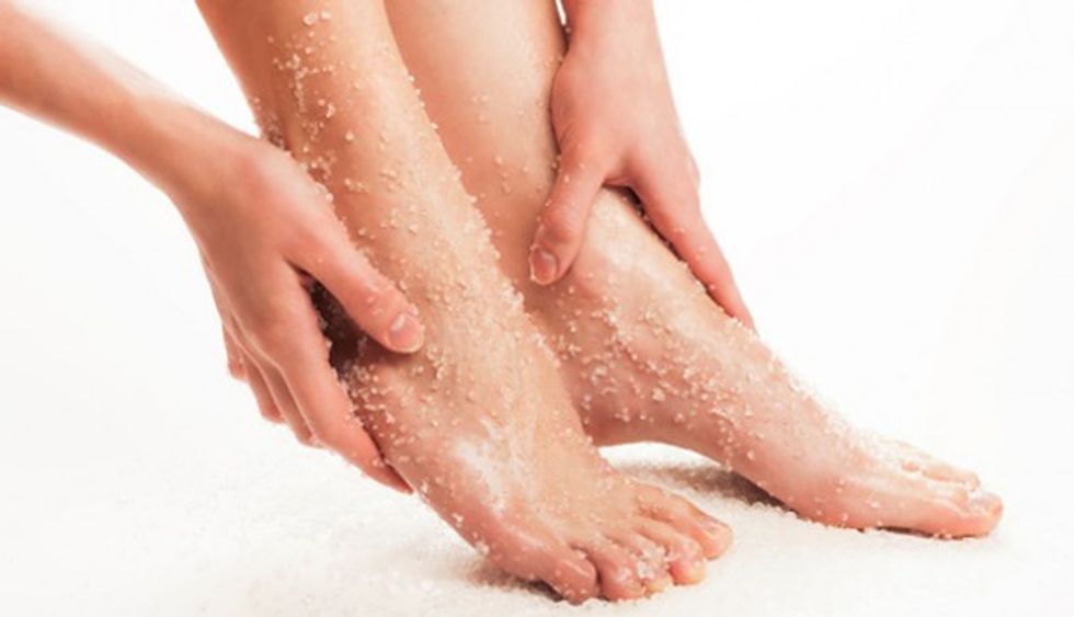 foot scrub feature