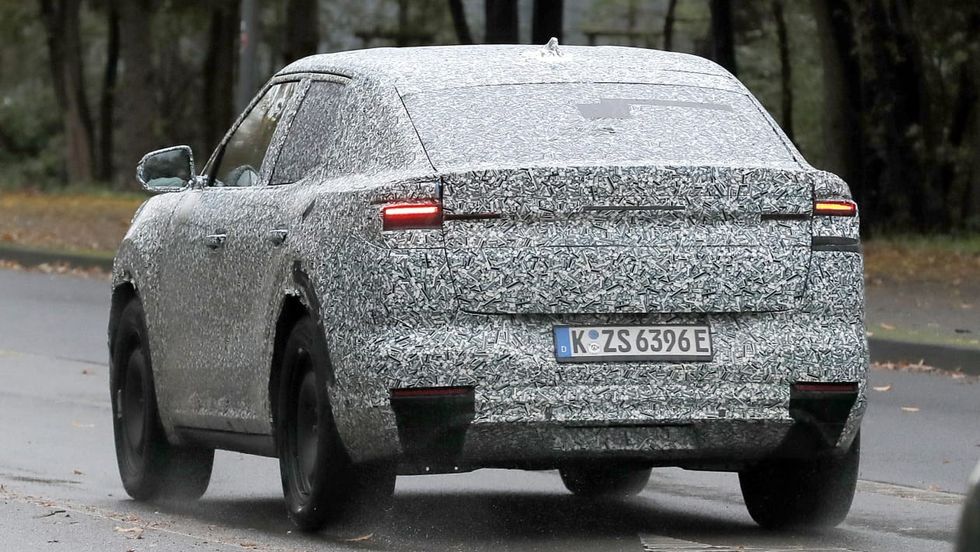 Ford Sport Crossover 005 lkm2lm