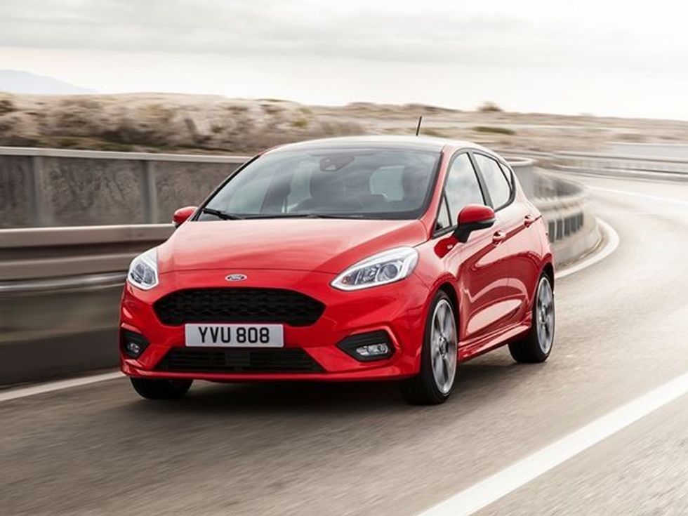 ford-vendose-ne-modelin-fiesta-teknologjine-e-s-class-foto-4