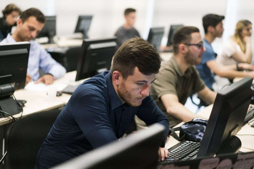 Foto 1 brenda tekstit