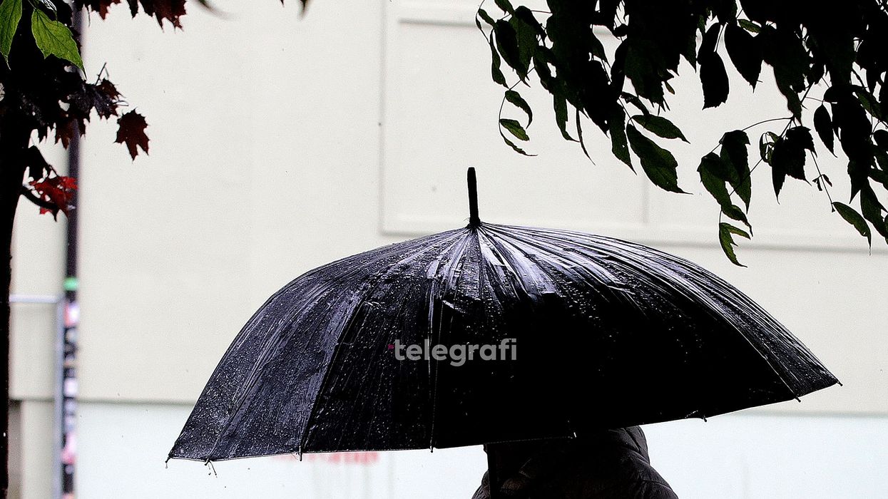 Moti në Shqipëri, mesdita me reshje shiu