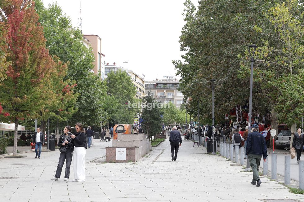Mot me vranësira dhe intervale me diell