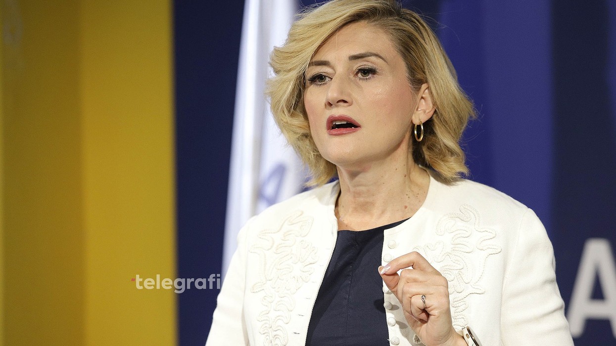 "Nuk kam çfarë të shtoj për veprimin e deputetes, përveçse uroj që të jetë qetësuar pas atij momenti", reagon Kusari-Lila