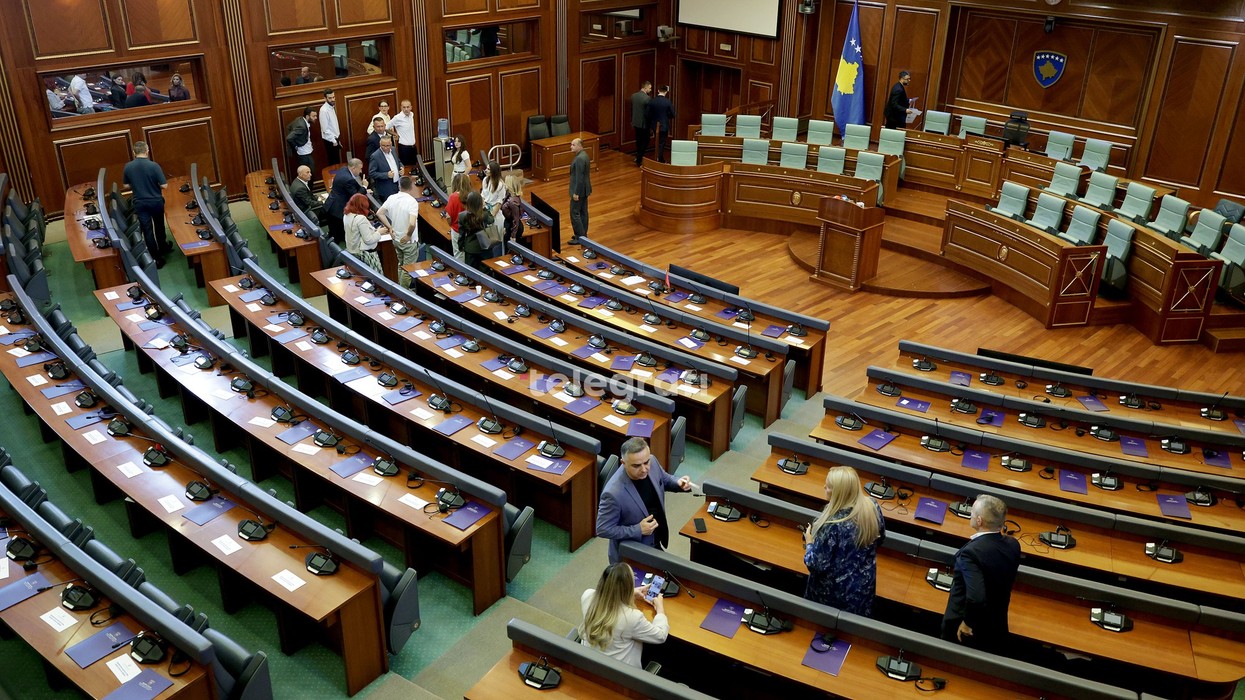 PDK sërish sot në Kuvend, kërkon vazhdimin e seancës konstituive