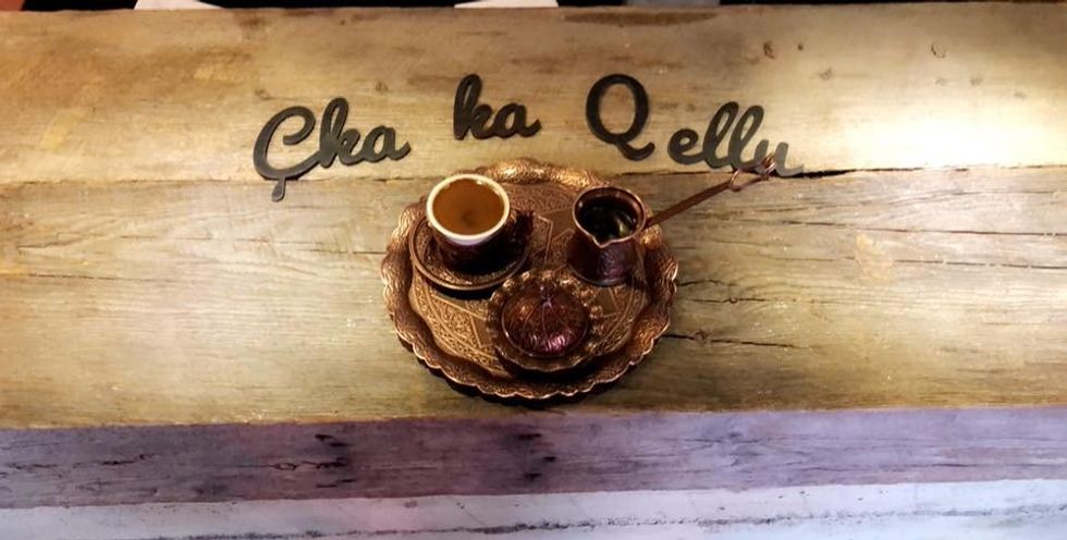 Foto. Cka ka Qellu. 6 1